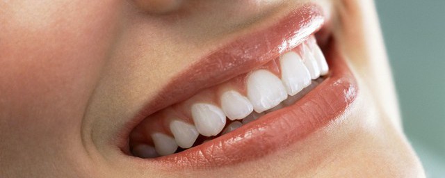 牙齒為什麼變得有縫 三大原因你是哪一種