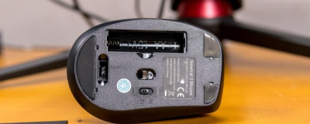 鼠標的無線接收器如何維修 有些是沒有辦法修理的