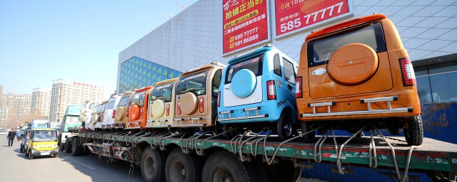 70歲適合開什麼車 老年人適合開什麼車