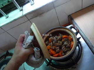 煲羊腩