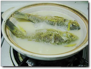 土鯽魚湯