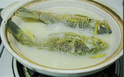 土鯽魚湯