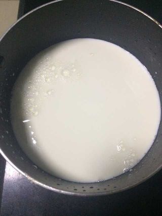 豆沙牛奶凍