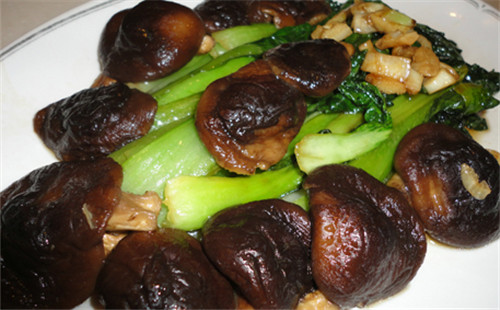 香菇扒油菜
