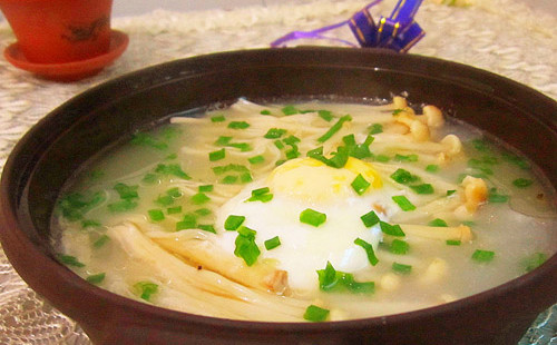 金菇蛋湯