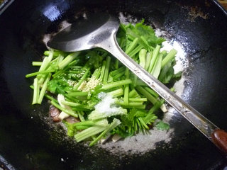 醬肉豆腐幹炒香芹