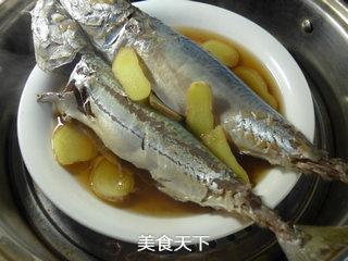 芝麻魚松