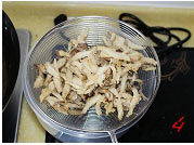 幹鍋蘑菇