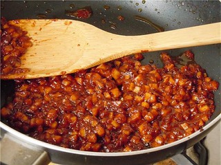 杏鮑菇炸醬蕎麥面