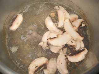 生汆丸子湯