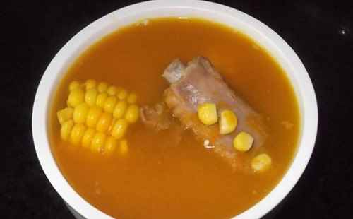 南瓜玉米排骨湯