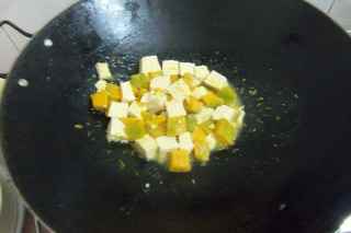 南瓜燒凍豆腐