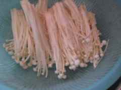 瘦肉金針菇卷