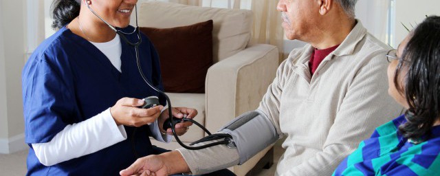 45歲血壓多少最好 血壓不正常的原因有哪些