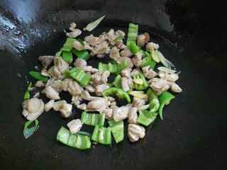 香菇雞肉蓋澆飯