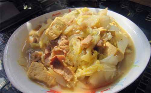 豬肉白菜燉凍豆腐