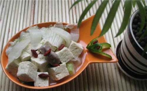 凍豆腐燉白菜