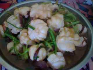 魷魚炒芹菜