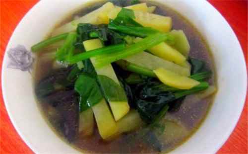 菠菜土豆湯