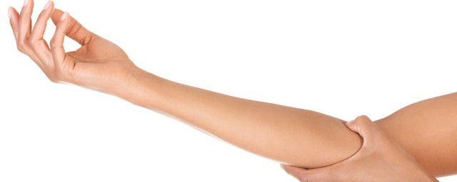 手臂發青是什麼征兆 手臂發青怎麼回事