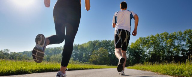 每天跑步半小時一個月瘦多少斤 跑步者經驗分享