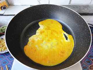 黃瓜雞蛋玉米粒炒飯