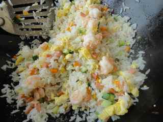 蝦仁什錦炒飯
