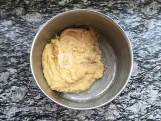 廣式豆沙蛋黃月餅