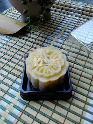 薯香冰皮月餅