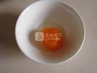廣式蓮蓉蛋黃月餅