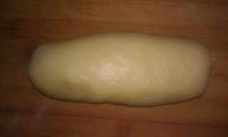 蓮蓉蛋黃冰皮月餅