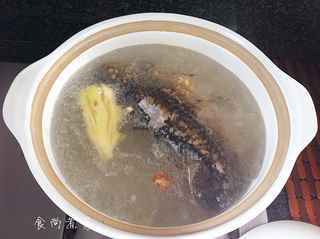 鯽魚雞蛋湯