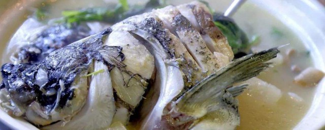 雜魚湯怎麼做好喝 一定不能錯過的鮮美雜魚湯