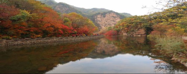 關門山和老邊溝哪個景點好 景點分析