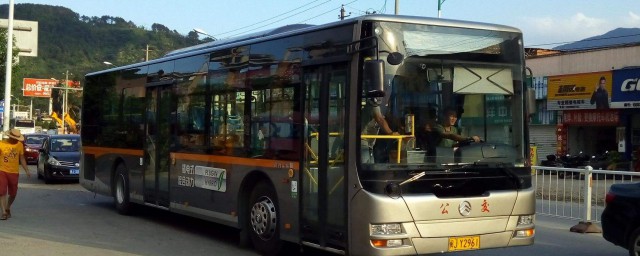 柳州去平果縣每天有多少趟班車 價格多少