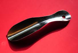 shoehorn