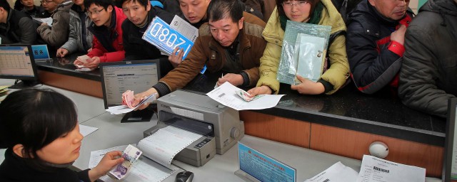 自己上牌流程 新車上牌的流程