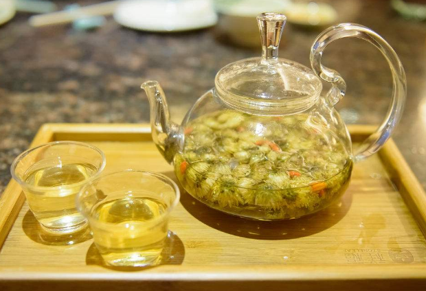 不適合喝枸杞菊花茶的人群有哪些