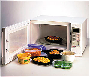 微波爐是怎樣給食物加熱的