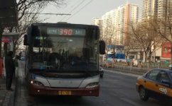北京390路公交