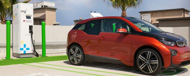 電動汽車如何實現三級能量回收 具體控制機制是什麼