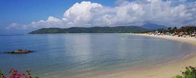 惠東亞婆角門票多少 被譽為惠州最美的海灘