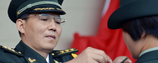 退役軍人能佩戴軍銜嗎 原來是這樣的