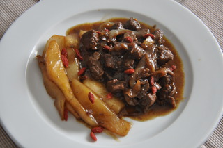 梨子燒鹿肉