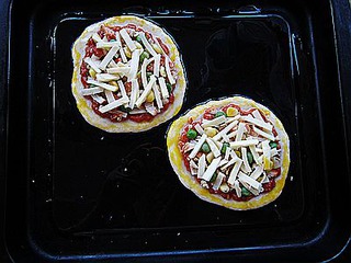 脆底雞肉比薩