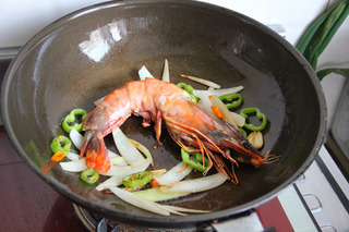 泰式紅咖喱蝦