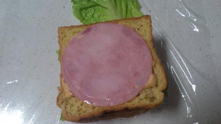 自治三明治