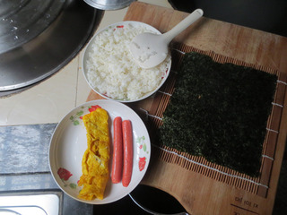 紫菜包飯