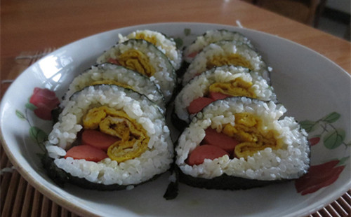 紫菜包飯