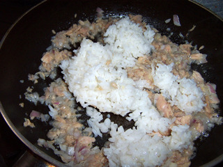 金槍魚飯團